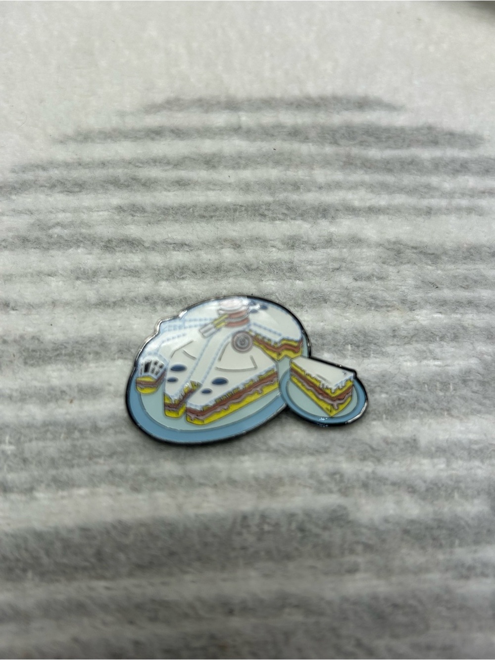Loungefly Star Wars Millennium Falcon Cake Enamel Pin